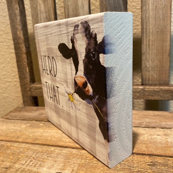 Farmhouse Cow Decor, Cow Herd That Wood Sign For Tier Trays, Small Cow Sign - Picture 2 of 10